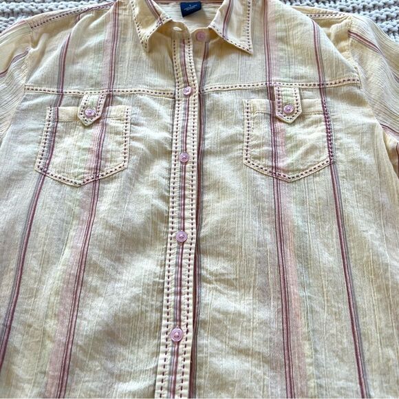 Y2K GAP Cotton Lightweight Semi Sheer Long Sleeve Button Yellow Blouse Size L - Picture 9 of 13